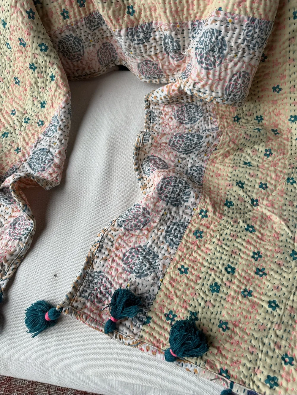 New🌟Anthropologie-Upcycled Heritage Table Runner